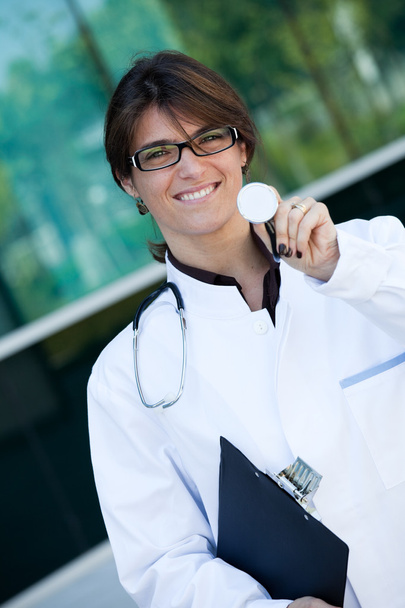 Friendly female doctor - Fotografie, Obrázek