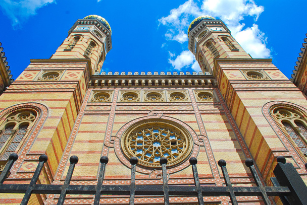 A Grande Sinagoga em Budapeste, Hungria, Europa
 - Foto, Imagem