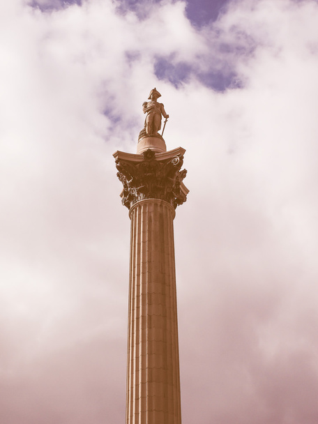 Ретро дивлячись Нельсон стовпця в Лондоні - Фото, зображення
