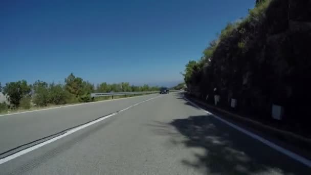 řízení auta pobřeží silnici - Záběry, video