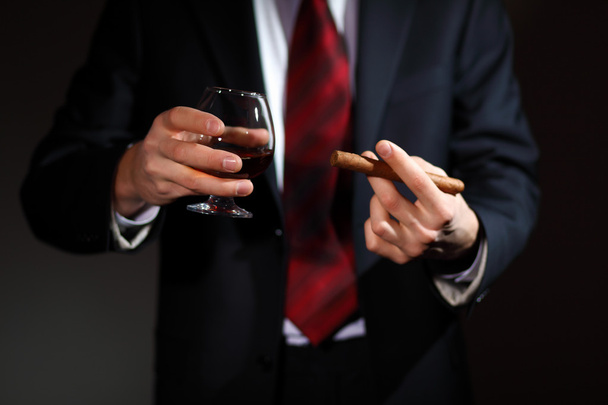 Man with cognac and cigar - Fotoğraf, Görsel