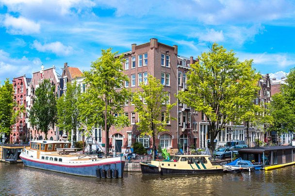 Amsterdam kanalları ve tekneler, Hollanda, Hollanda. - Fotoğraf, Görsel