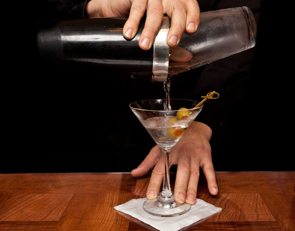Versare un Martini
 - Foto, immagini