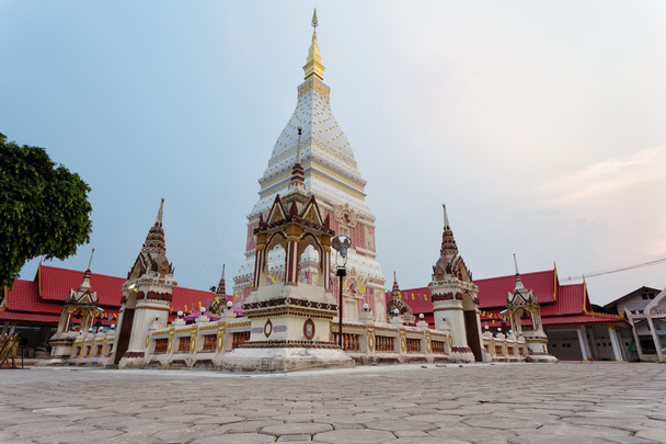 Wat Pra That Renu, Nakhon Phanom, Thailand - Fotoğraf, Görsel