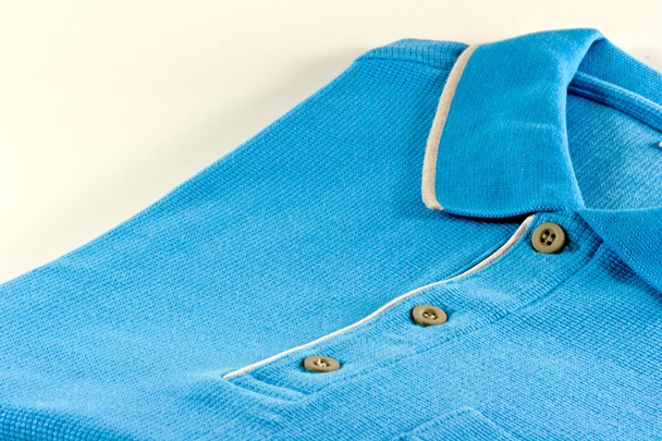 neues Herren Polo T-Shirt in blauer Farbe - Foto, Bild
