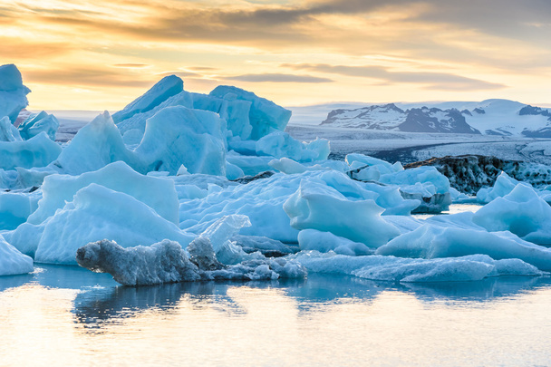 Vista panorámica de los icebergs en Laguna Glaciar, Islandia
 - Foto, Imagen