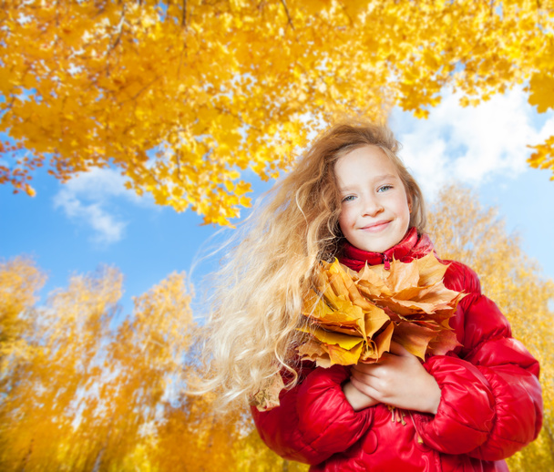 Sonbaharda kız - Fotoğraf, Görsel