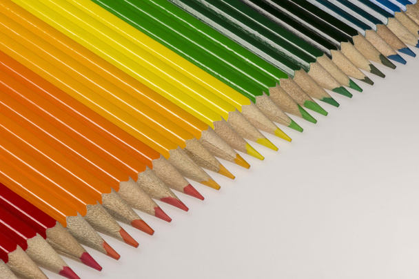 колекція кольорового дерев'яного олівця
 - Фото, зображення