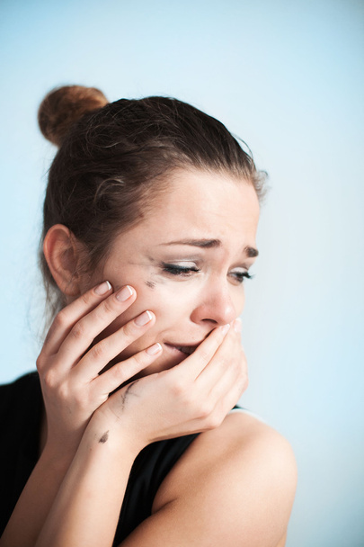 The crying woman is upset - Valokuva, kuva
