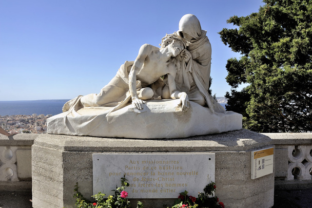 Statue in front of the Basilica of Notre Dame de la Garde - Photo, Image