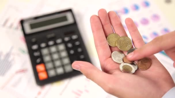 Account cents in hand - Metraje, vídeo