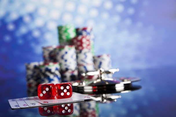 Покерные фишки с рулеткой
 - Фото, изображение