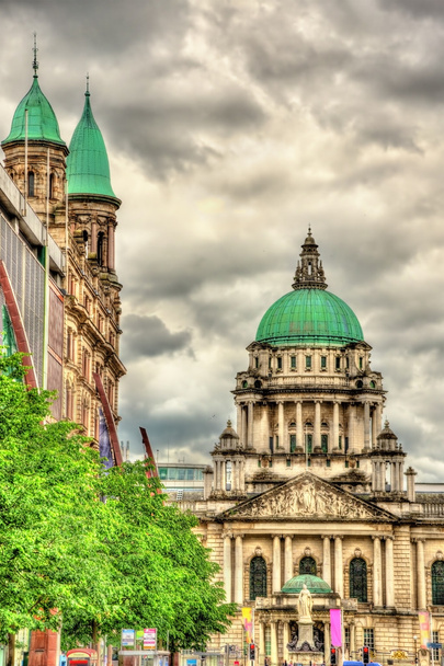 Görünüm Belfast City Hall Donegall yerden - Kuzey İrlanda - Fotoğraf, Görsel