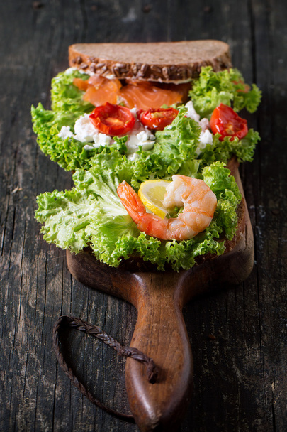 Sandwich with seafood - Foto, imagen