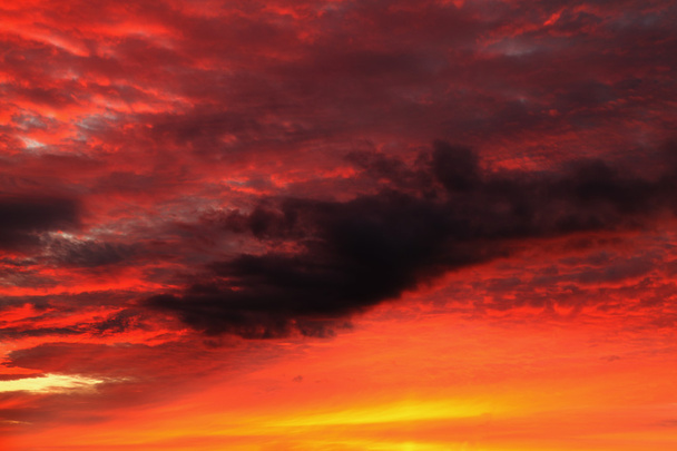 rode hemel backround - Foto, afbeelding