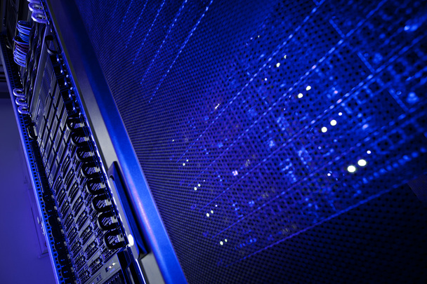 Server rack cluster in a data center - Foto, Bild