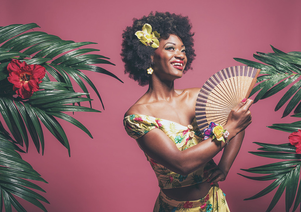 Tropikalny moda Afro American - Zdjęcie, obraz
