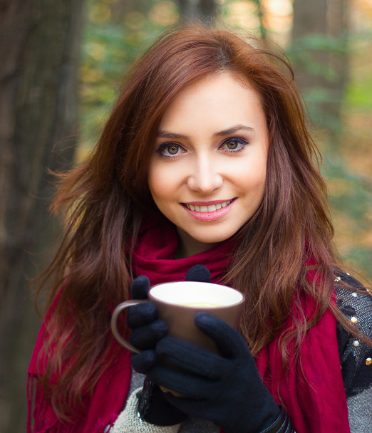 Woman with cup of tea - Foto, imagen