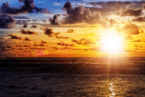 Beautiful sunrise - Φωτογραφία, εικόνα