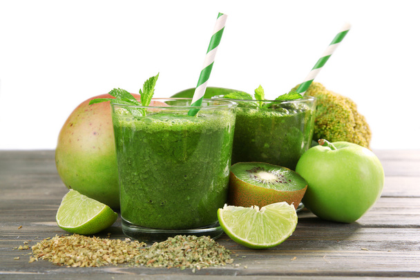 Green healthy juice - 写真・画像
