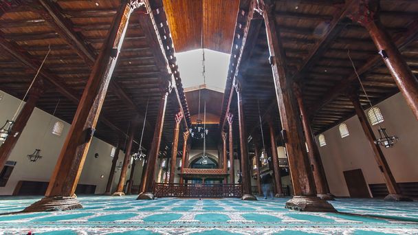 mezquita esrefoglu
 - Foto, imagen