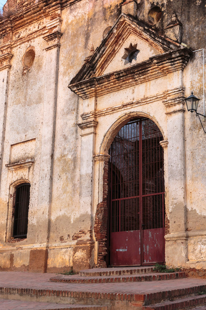 Фелесия-де-Санта-Ана, Тринидад, Куба
 - Фото, изображение