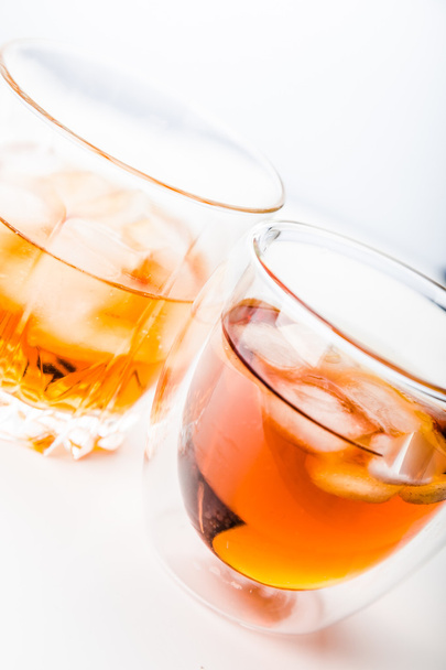 Two different glasses of whiskey - Foto, Imagem