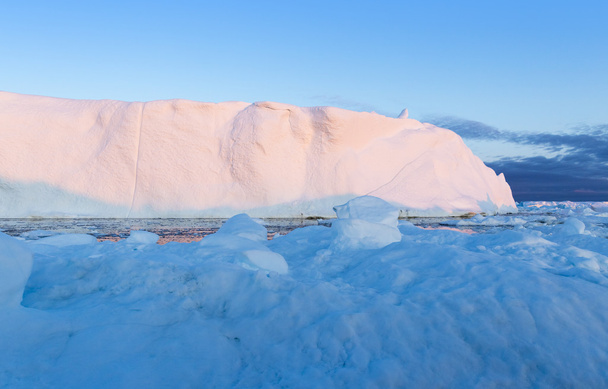 Glaces et icebergs au Groenland
 - Photo, image