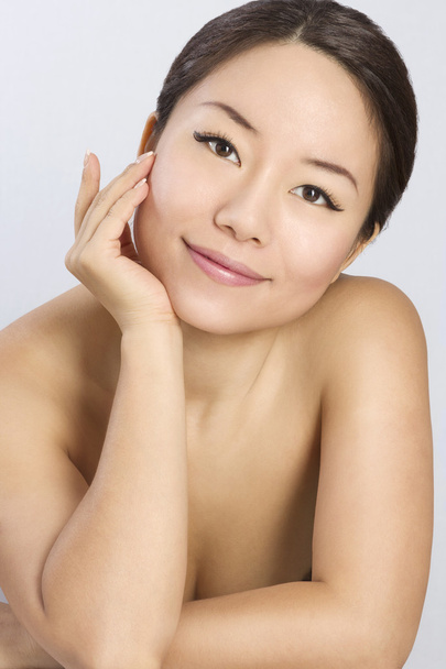 portré, fiatal és gyönyörű ázsiai nő. - Fotó, kép