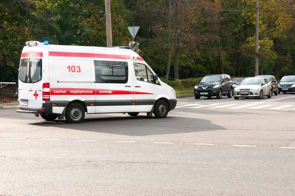 MOSCOU, RUSSIE - 1er octobre 2015 : Ambulance
 - Photo, image