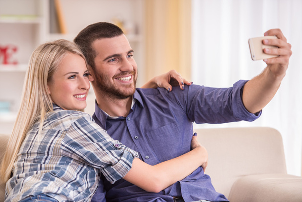 Couple at home - Foto, imagen