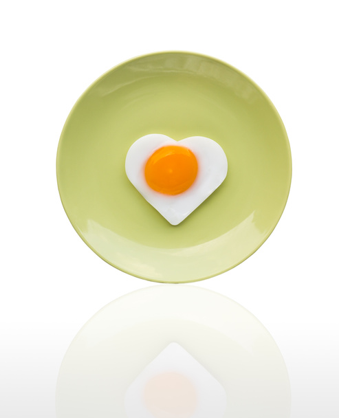 Жареное яйцо как сердце
 - Фото, изображение
