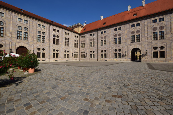 Patio interior del palacio RESIDENZ en Munich, Alemania
 - Foto, imagen