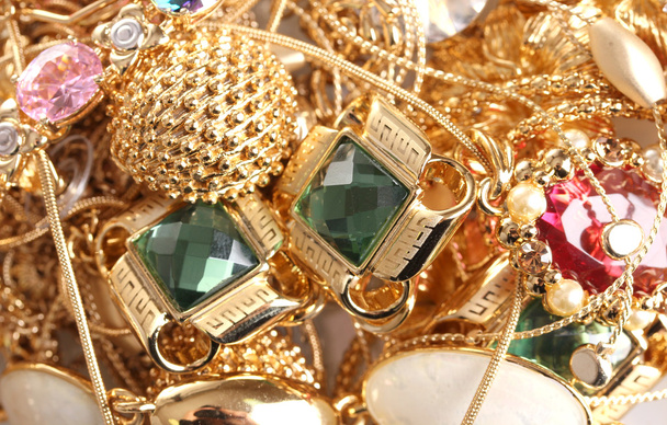 Various gold jewellery closeup - 写真・画像