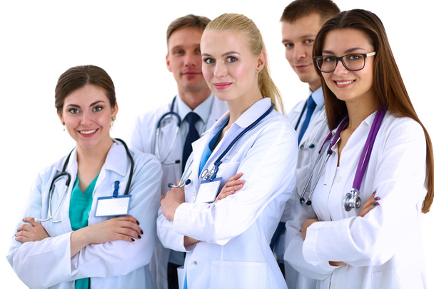 Birlikte ayakta duran bir grup gülümseyen hastane arkadaşının portresi. - Fotoğraf, Görsel
