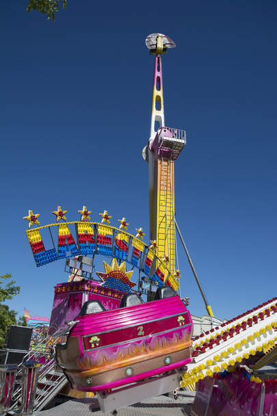 Roze amusement park - Foto, afbeelding