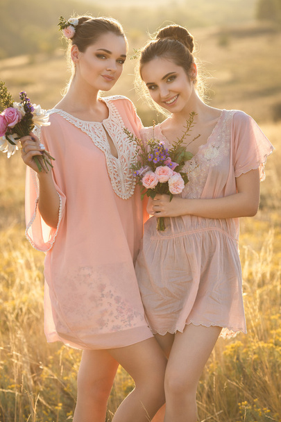 Beautiful Bridesmaids - Foto, Bild