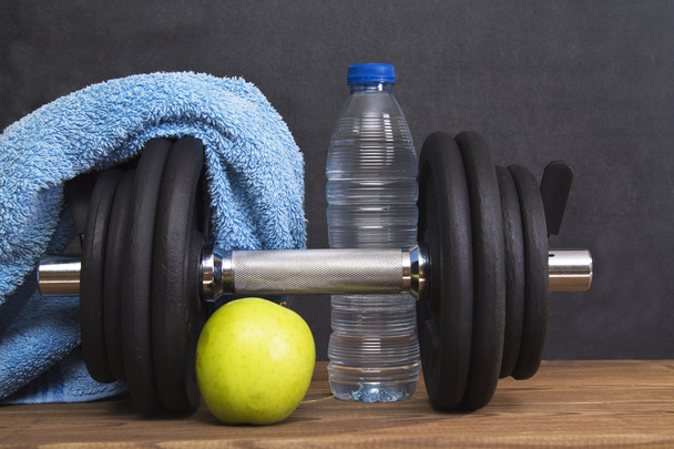 Dumbbell and water - 写真・画像