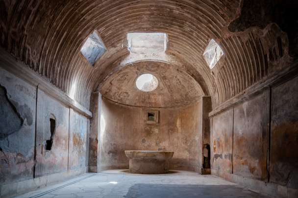 A Pompeji fürdő maradványai. Olaszország - Pompei volt dest - Fotó, kép