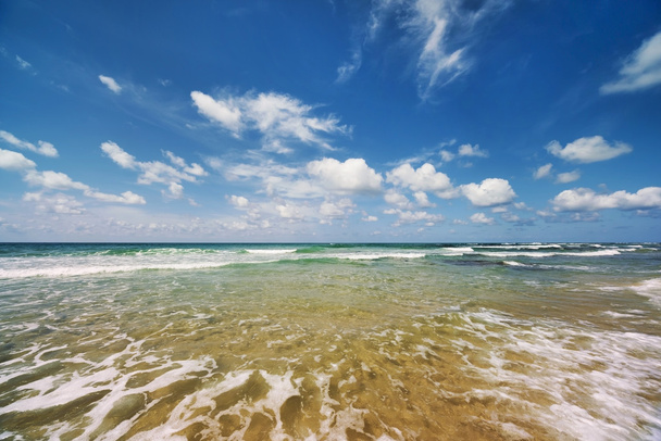 Море с волнами и небом
 - Фото, изображение