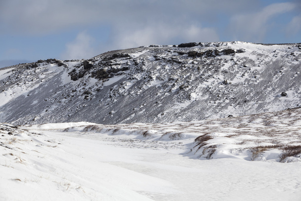 Vistas a la montaña, Islandia
 - Foto, Imagen