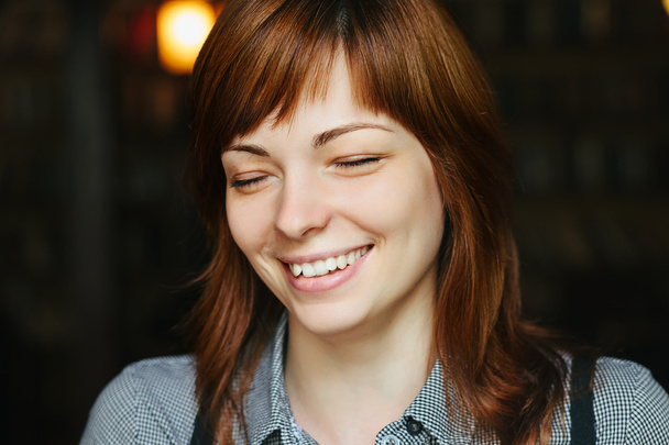 Portrait close up of young beautiful woman - Fotoğraf, Görsel