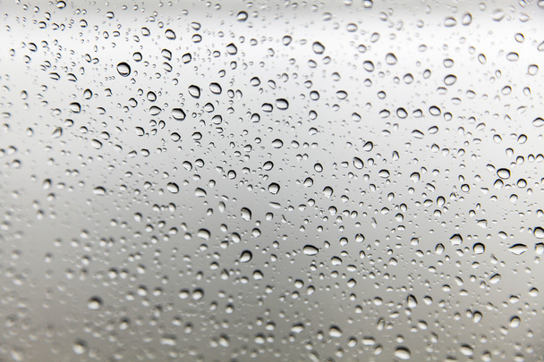gocce di pioggia su fondo di vetro - Foto, immagini