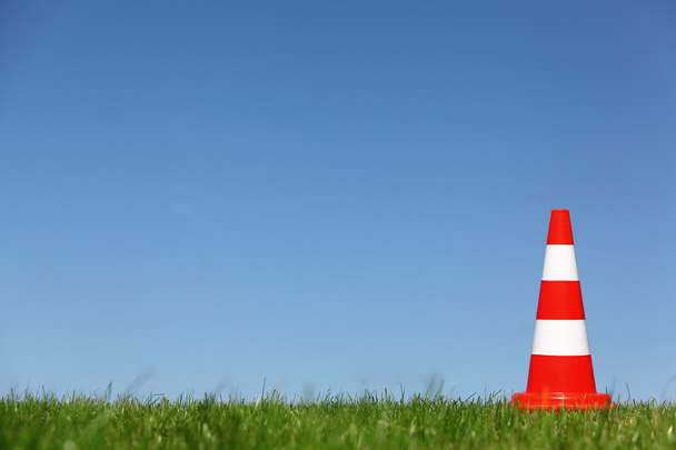 Cone de tráfego
 - Foto, Imagem