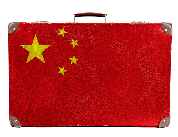 Китайський прапор намальовані на стару валізу шорсткою подорожі або стовбур - Фото, зображення