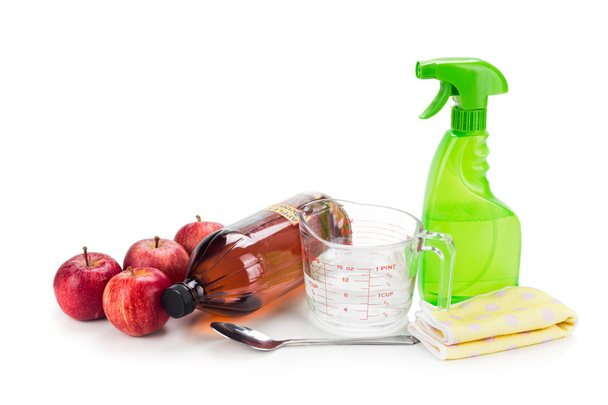 Apple cider vinegar, effective natural solution for house cleaning, pesonal and pets care - Fotoğraf, Görsel