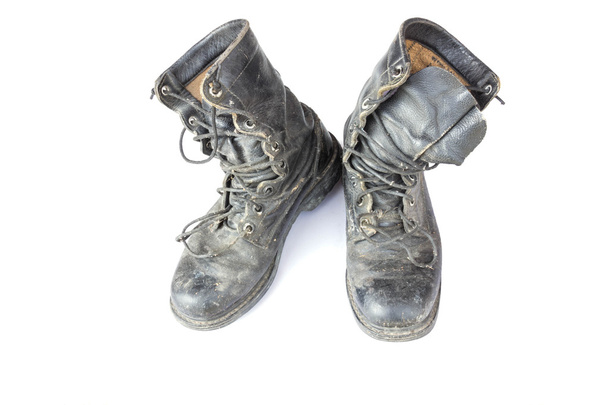 Zapatos militares viejos
 - Foto, Imagen