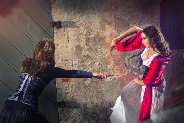women fighting with knives - Fotografie, Obrázek