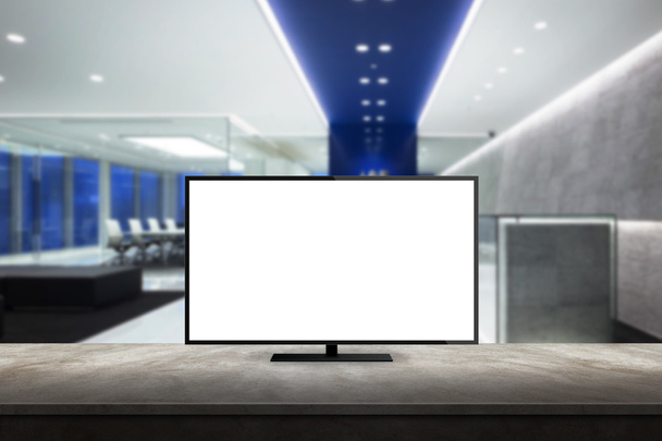 geïsoleerde tv op Bureau met berg aard achtergrond voor mock presentatie - Foto, afbeelding