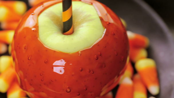 ハロウィーンのリンゴ飴 - 映像、動画